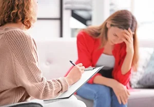 depositphotos_199030118-stock-photo-child-psychologist-working-teenage-girl